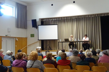 Udeleženci predavanja o dolgotrajni oskrbi