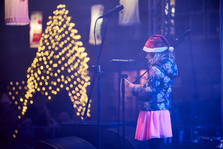 PrazničnaDežela_2048px_90